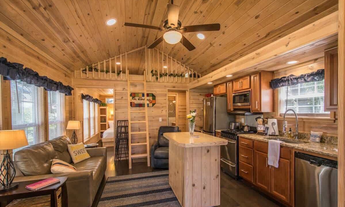Photo of Livingroom in Upward