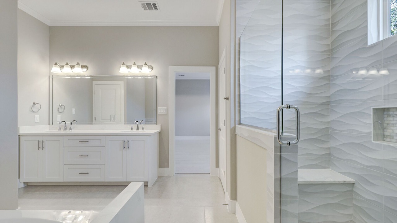 Photo of Bathroom in Kemah