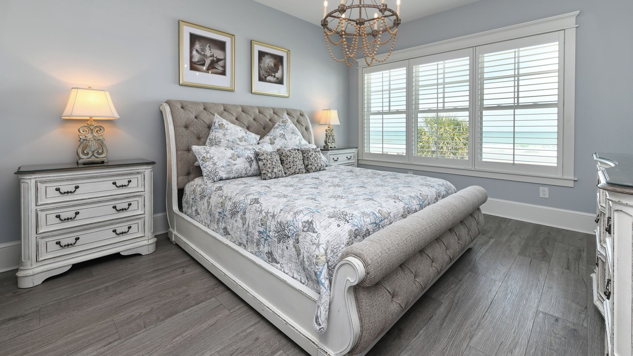Photo of Bedroom in Surfside Beach