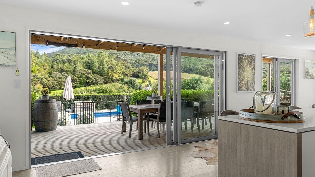 Photo of Livingroom in Waipu