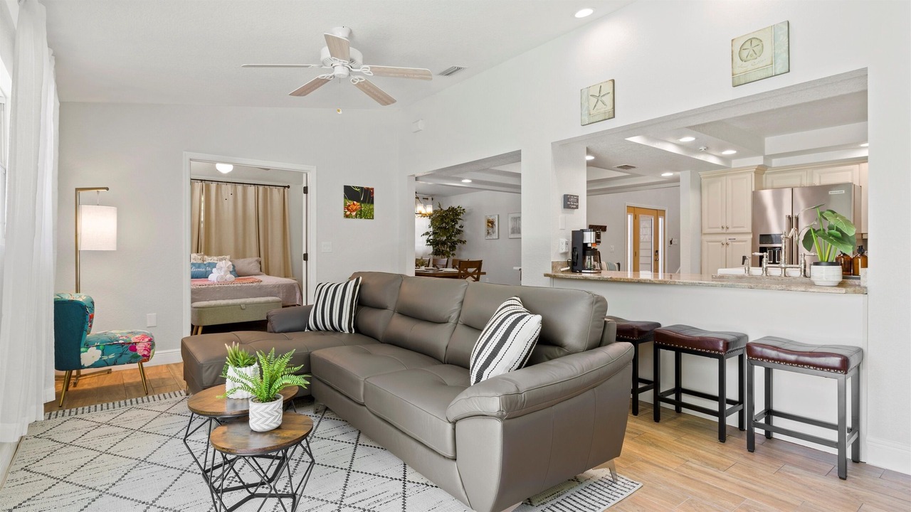 Photo of Livingroom in West Bradenton