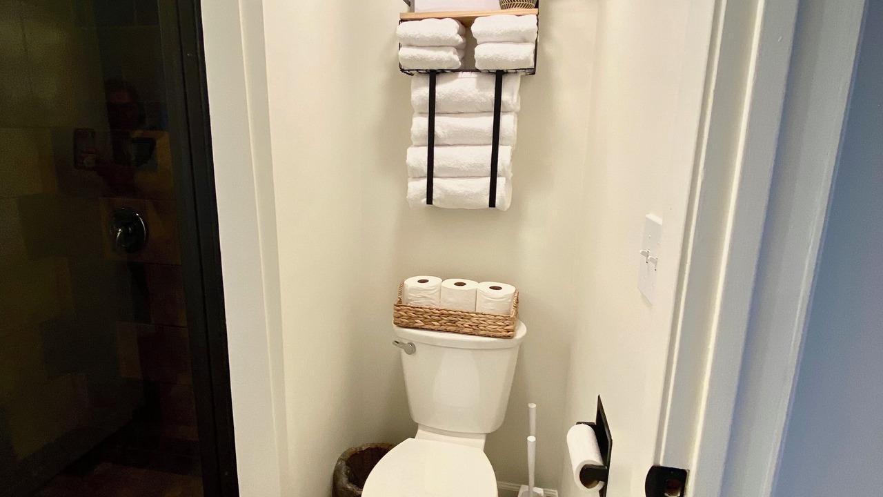 Photo of Bathroom in East Hillside