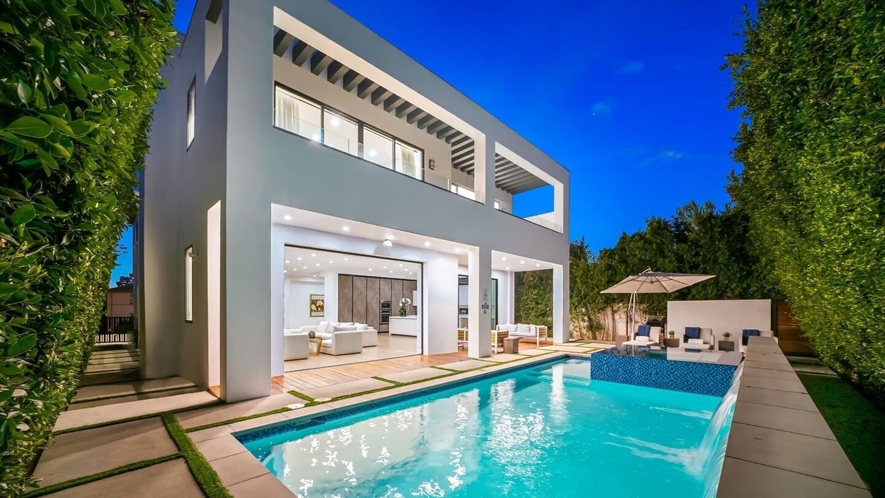 Photo of Outdoor in Mid City