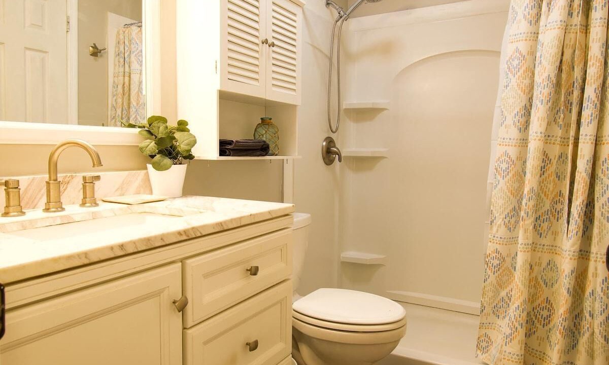 Photo of Bathroom in North Charleston