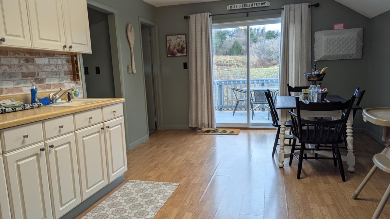 Photo of Patio Balcony in East Homer