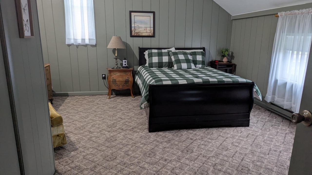 Photo of Bedroom in East Homer