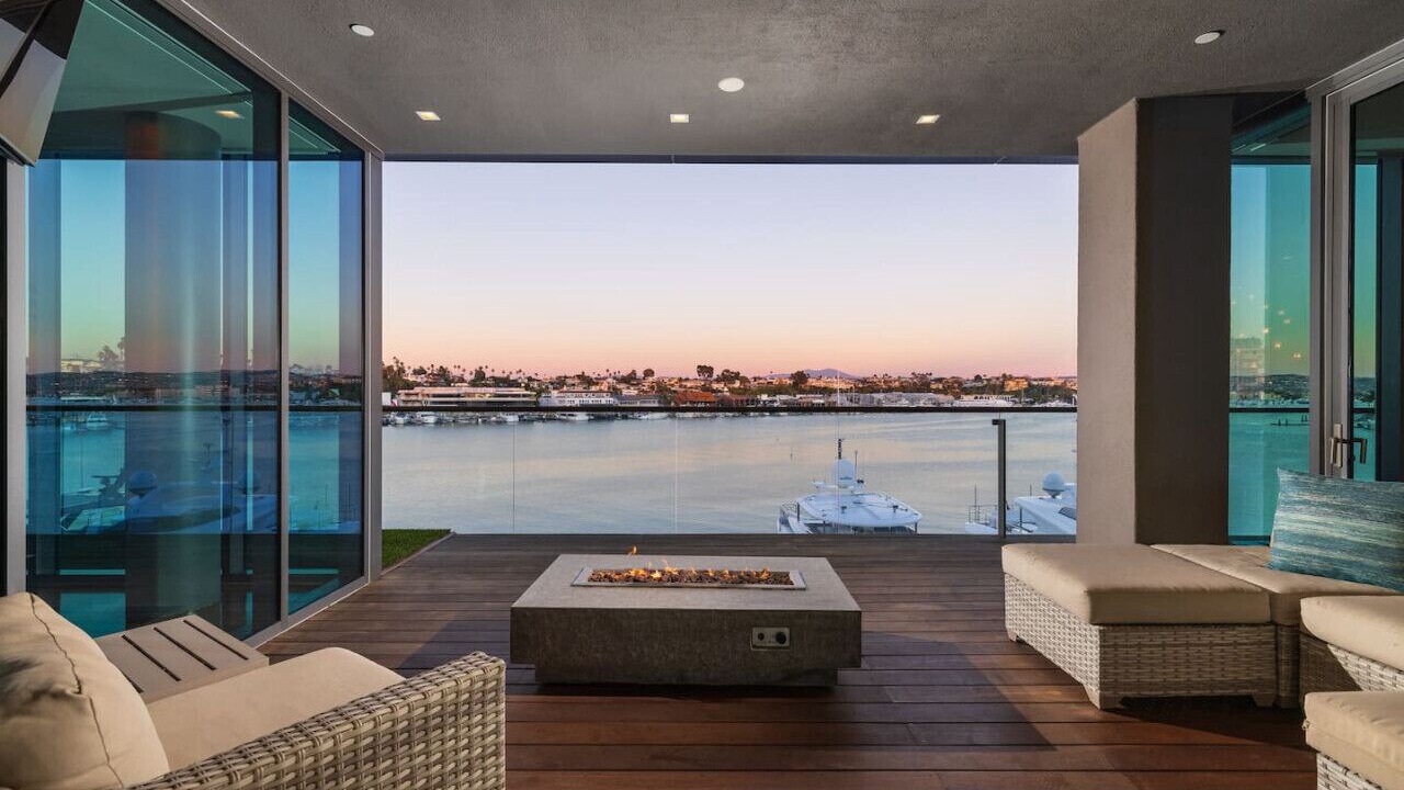 Photo of Patio Balcony in West Newport