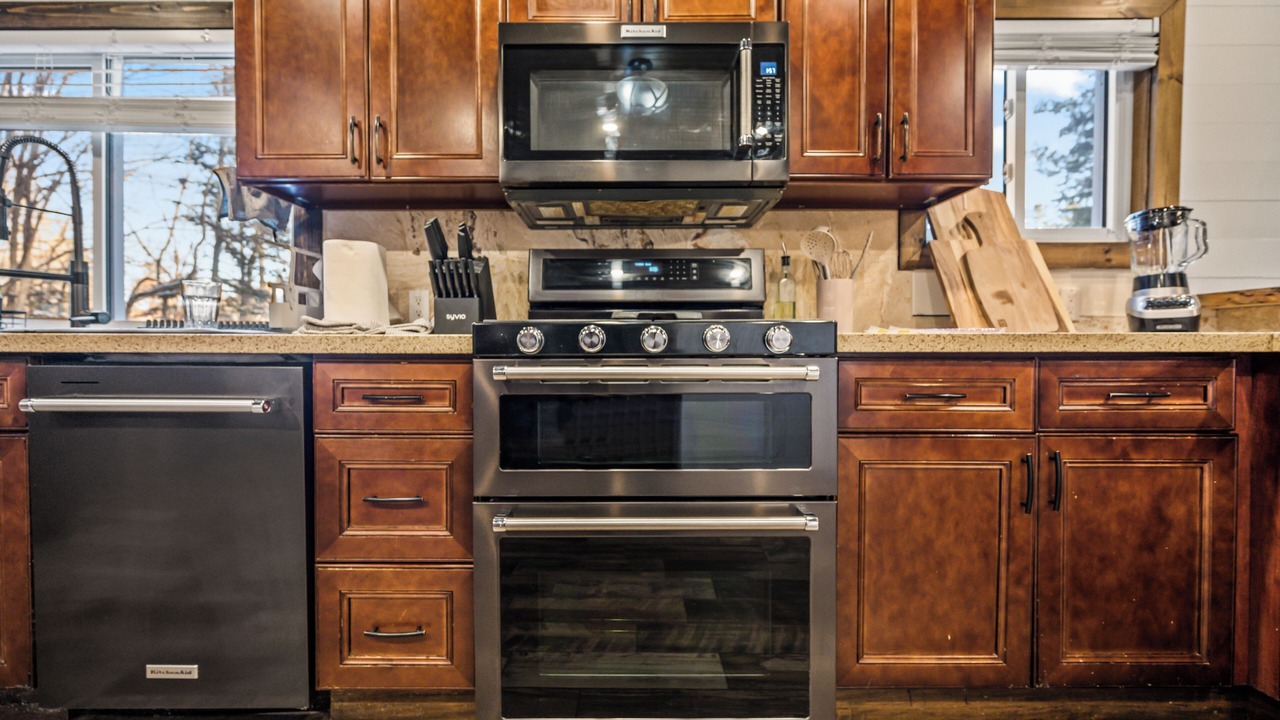 Photo of Kitchen in Dysart et al
