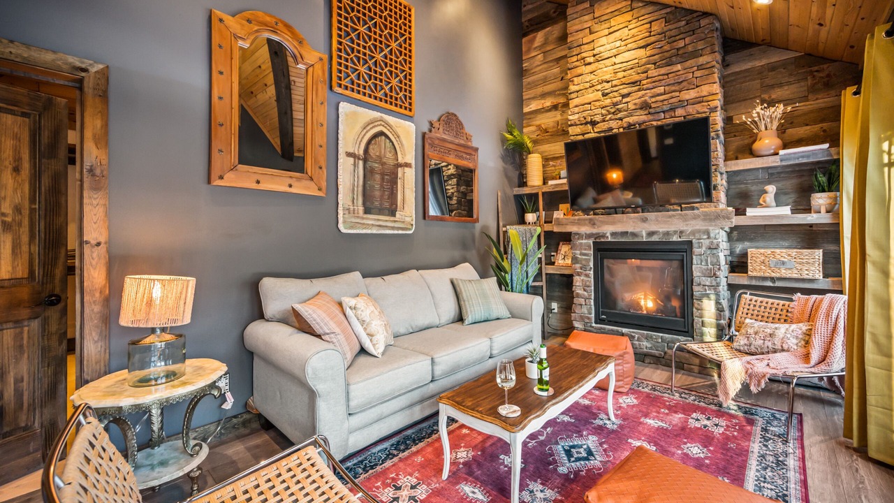 Photo of Livingroom in Dysart et al
