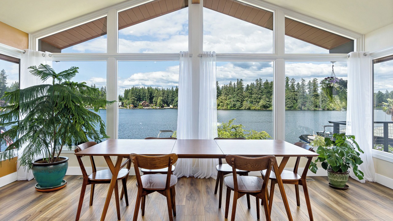 Photo of Outdoor in Lake Morton-Berrydale