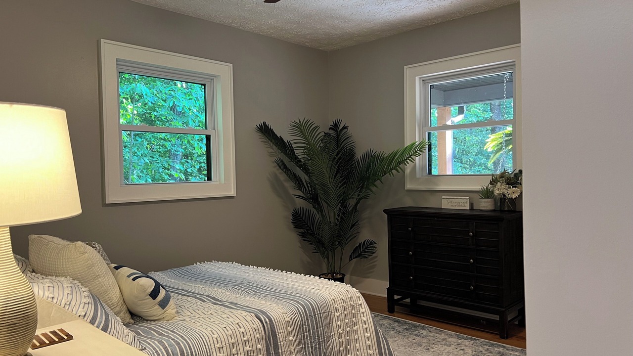 Photo of Bedroom in Clarkesville