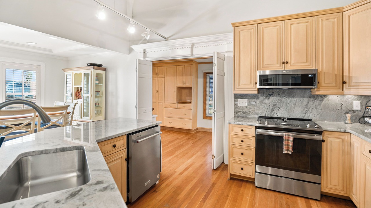 Photo of Kitchen in Beachwalk