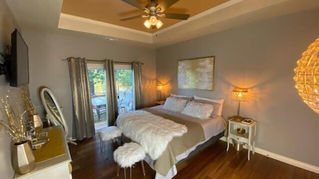 Photo of Bedroom in Eureka Springs
