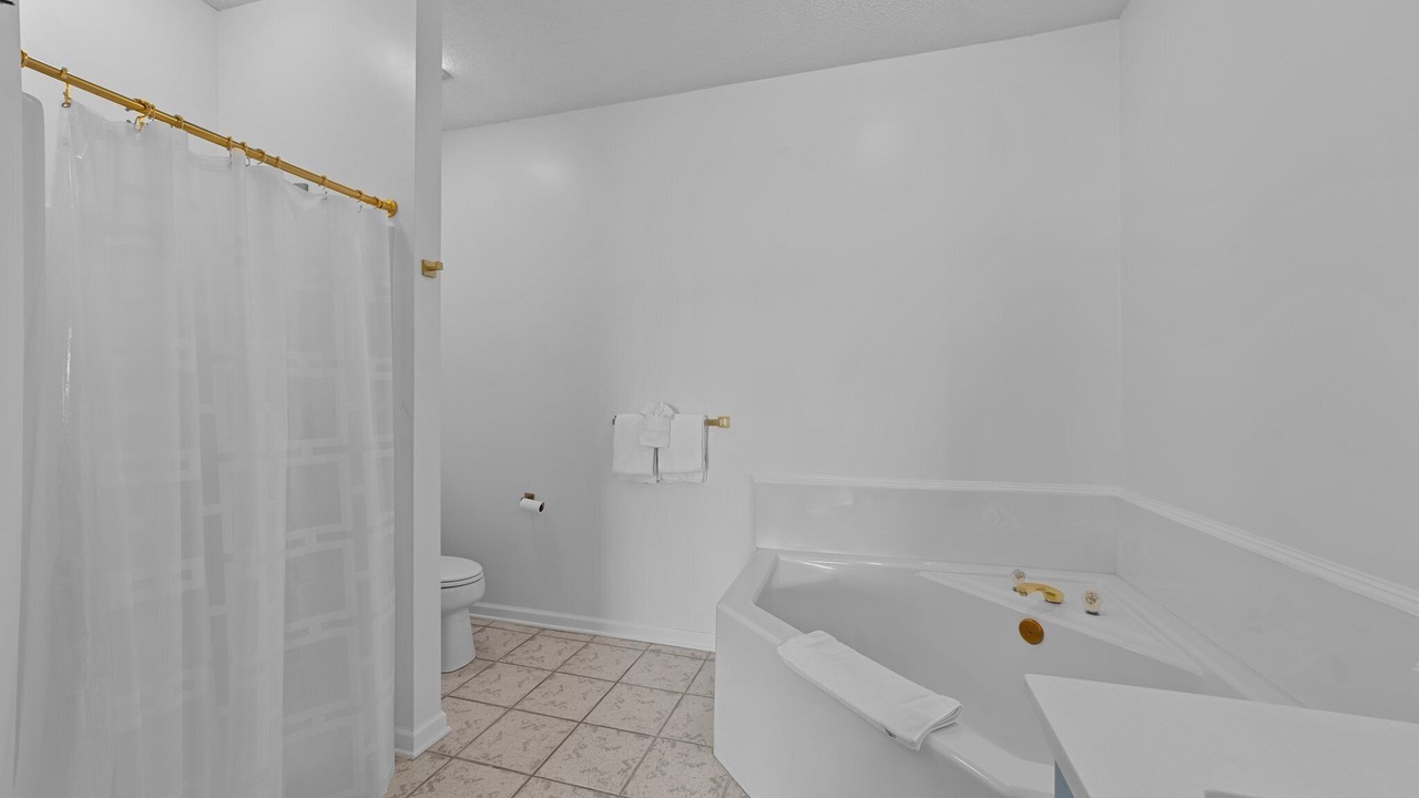 Photo of Bathroom in Red Hill