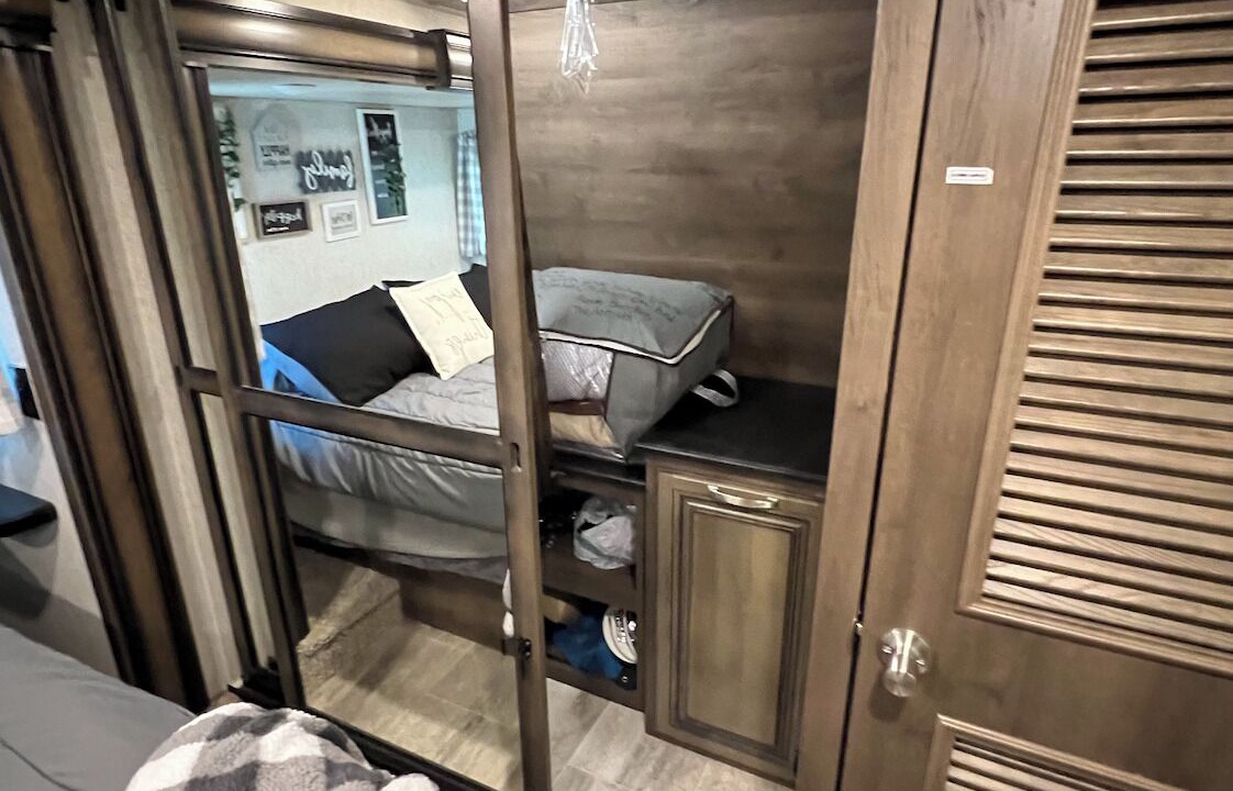 Photo of Bedroom in Keosauqua