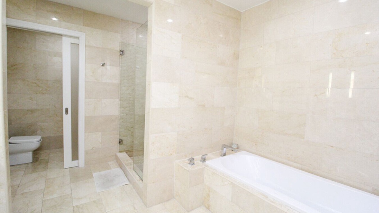 Photo of Bathroom in Bahamia West