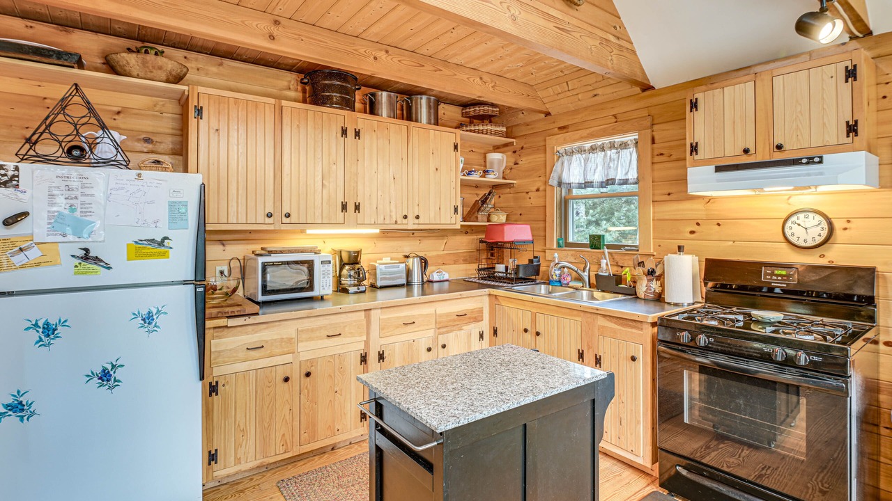 Photo of Kitchen in Lamoine