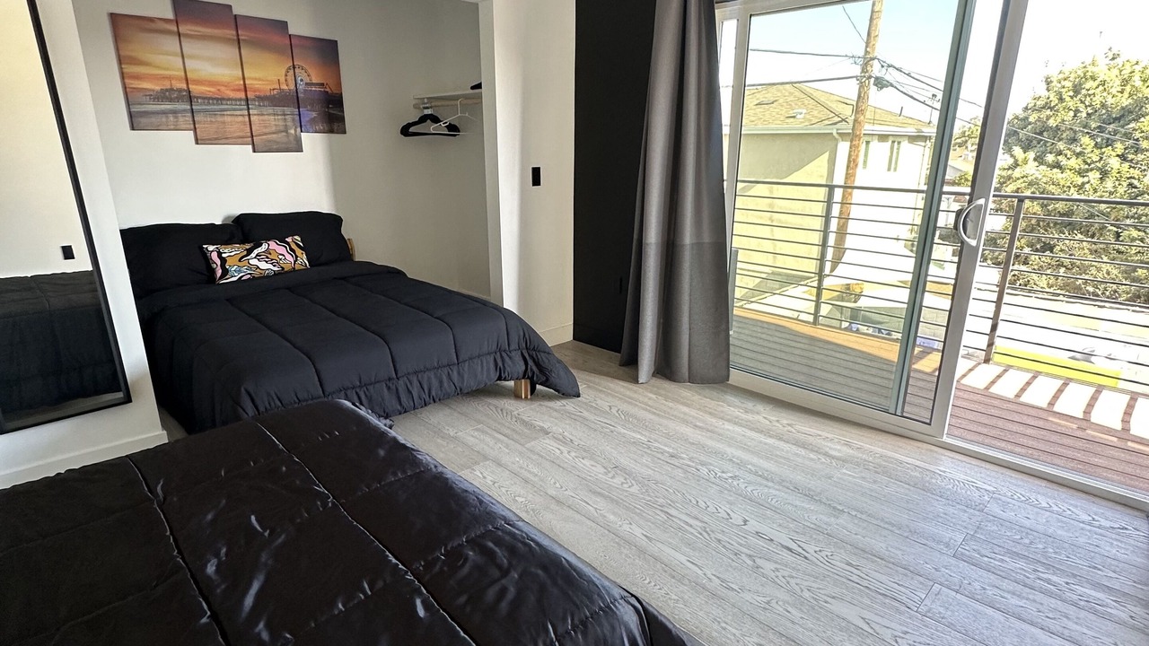 Photo of Bedroom in Del Aire