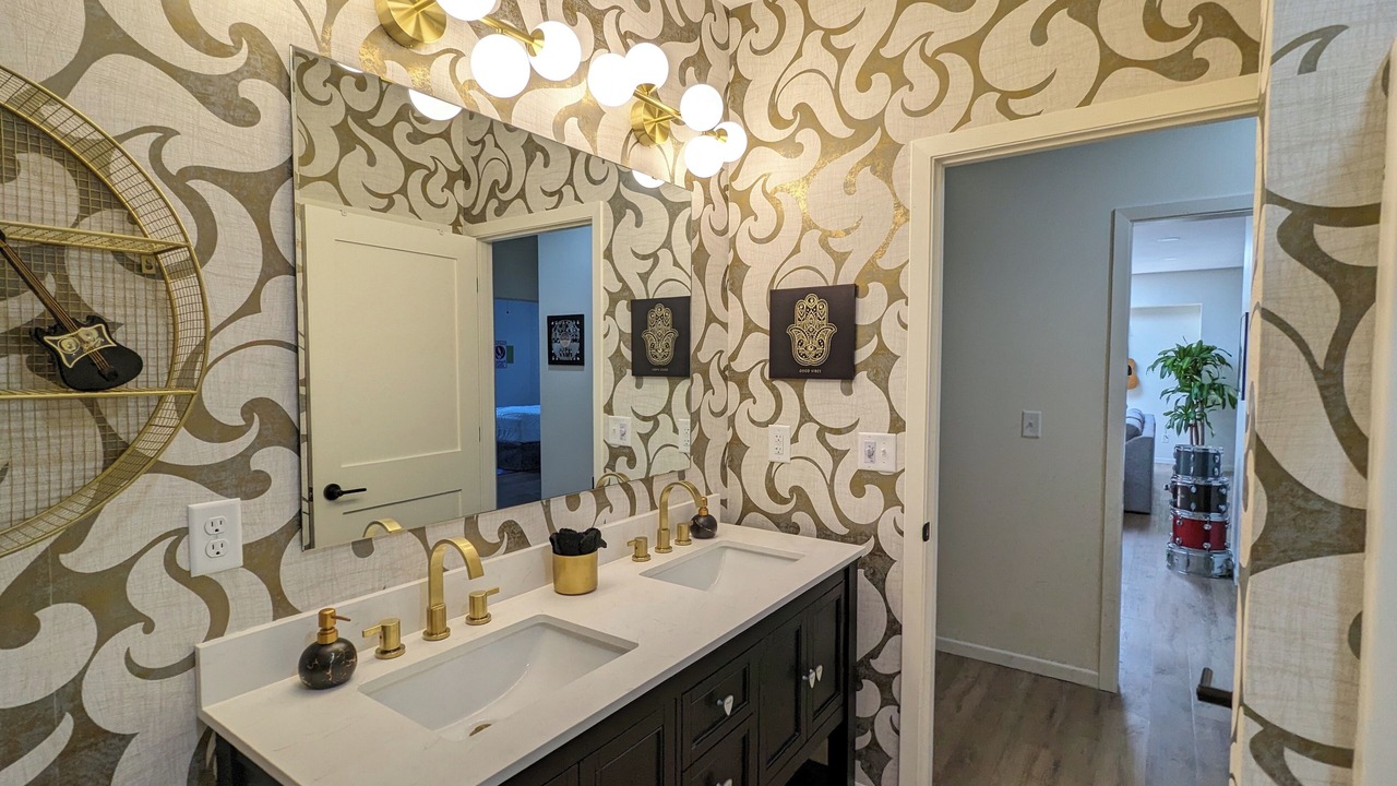 Photo of Bathroom in Saint Peter