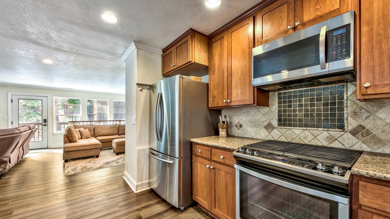 Photo of Kitchen in Round Hill Village