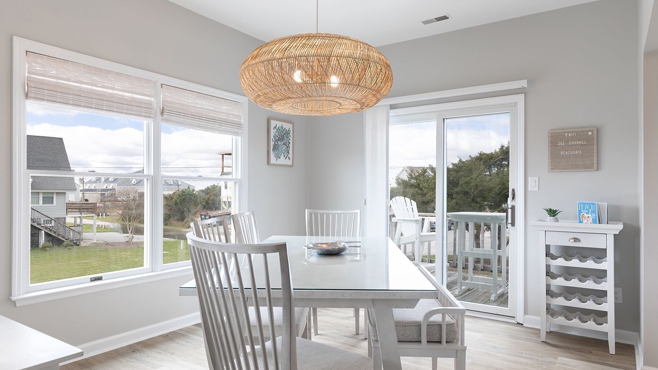 Photo of Livingroom in The Point