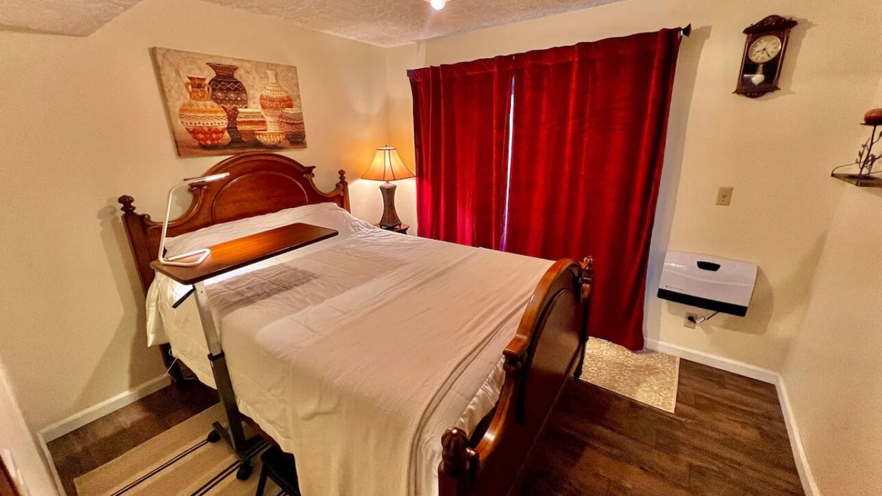 Photo of Bedroom in Gresham