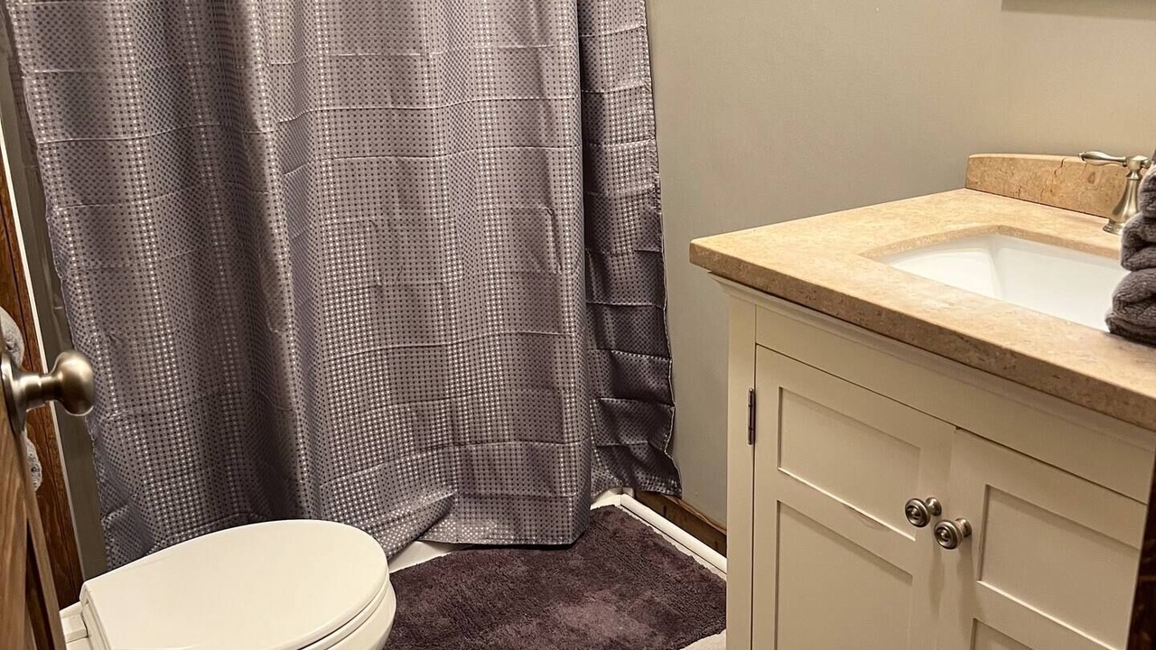Photo of Bathroom in Chattaroy