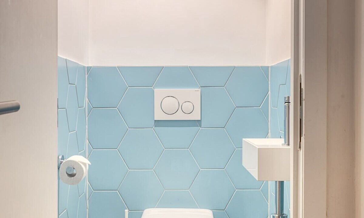Photo of Bathroom in University District