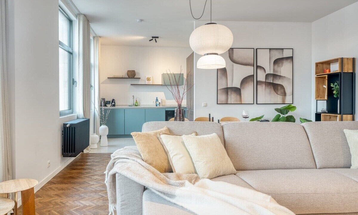 Photo of Livingroom in University District