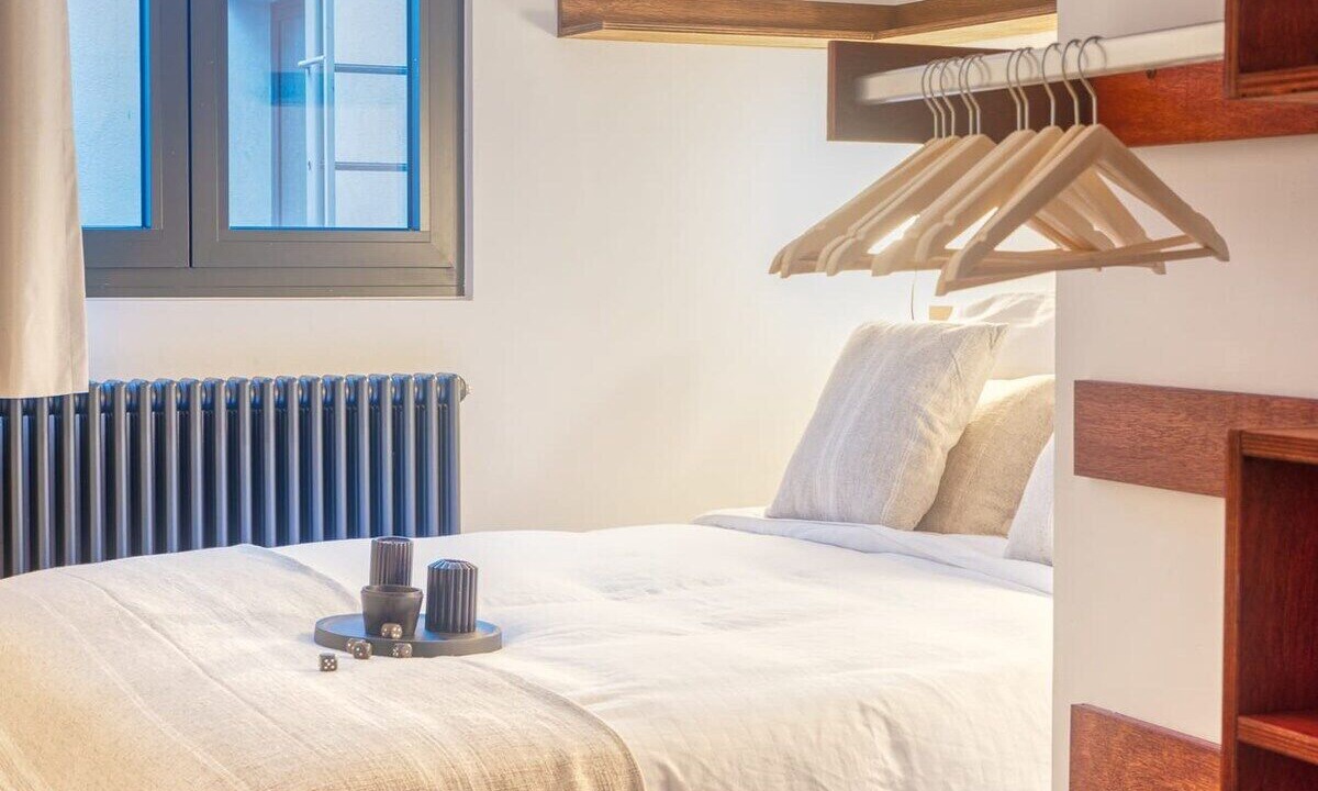 Photo of Bedroom in University District