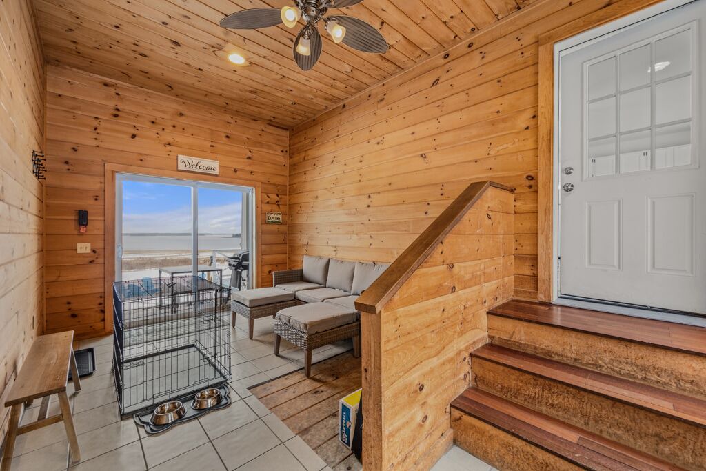 Photo of Livingroom in Lamoine