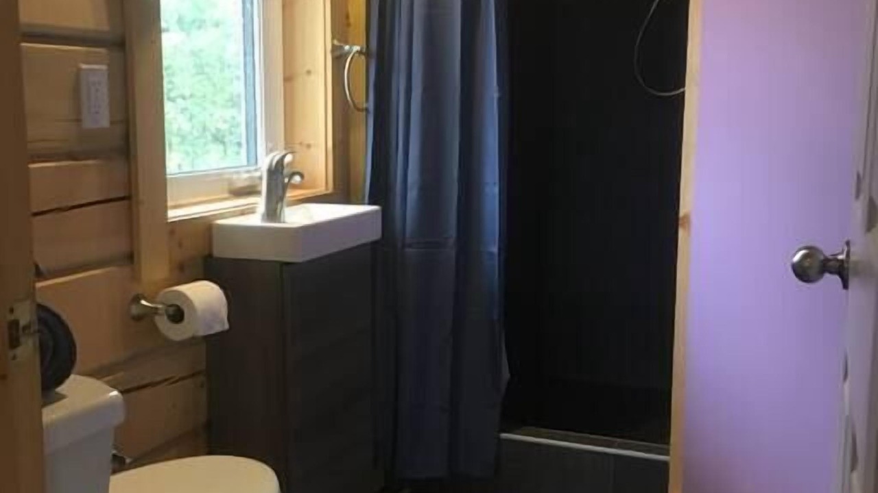 Photo of Bathroom in Whitehorse