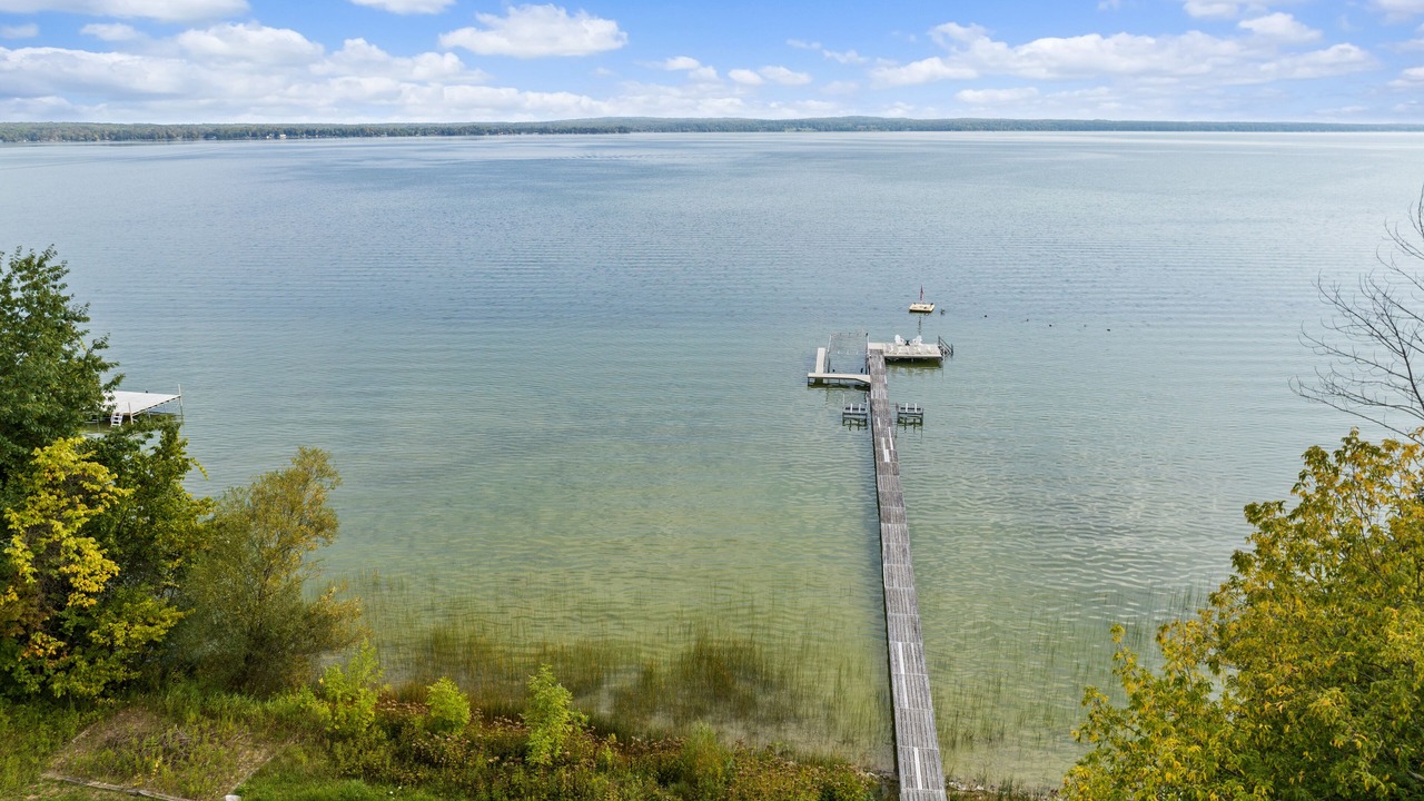 Photo of Outdoor in Brutus