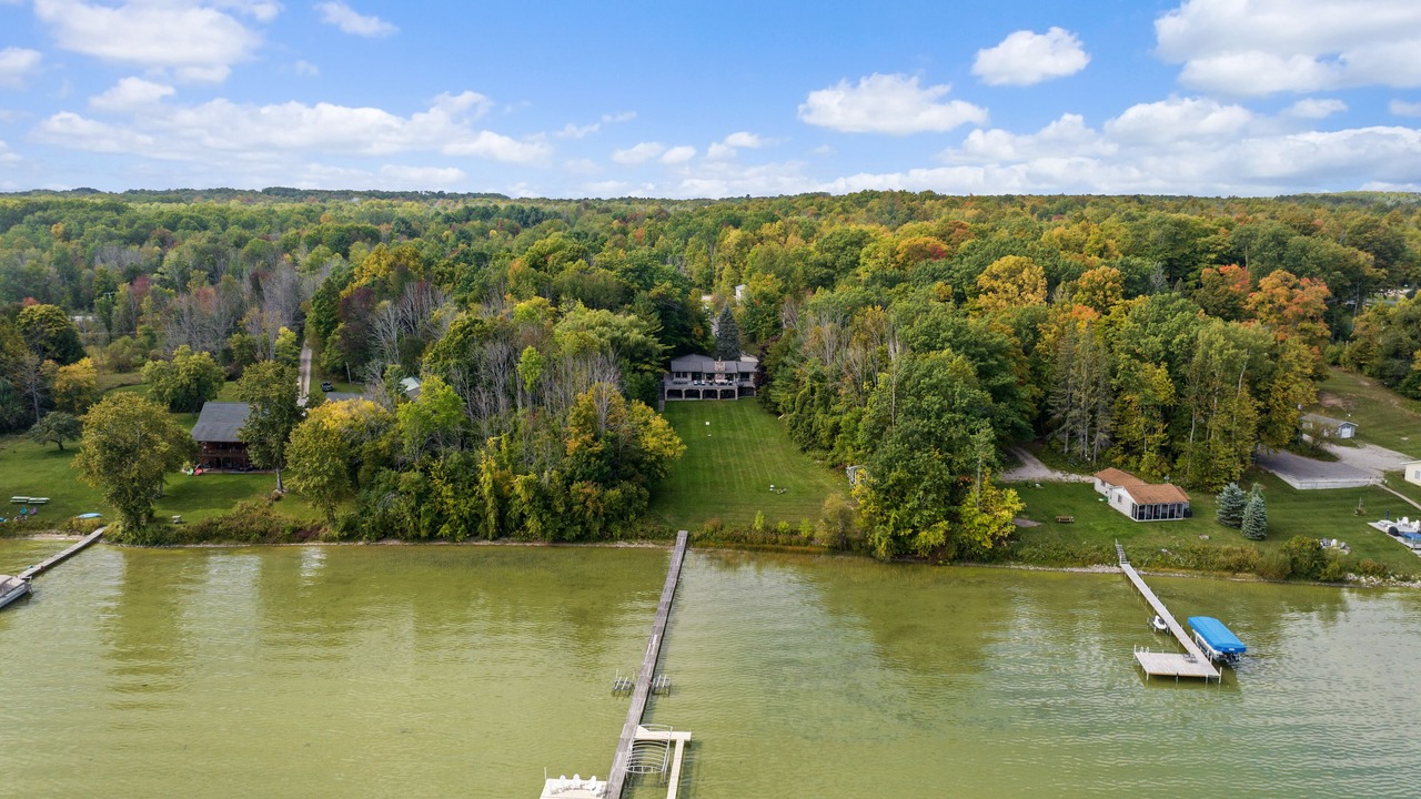 Photo of Outdoor in Brutus