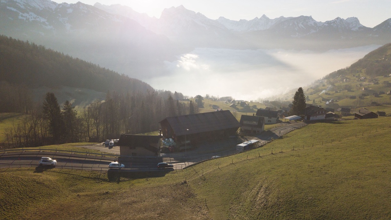 Photo of Others in Amden
