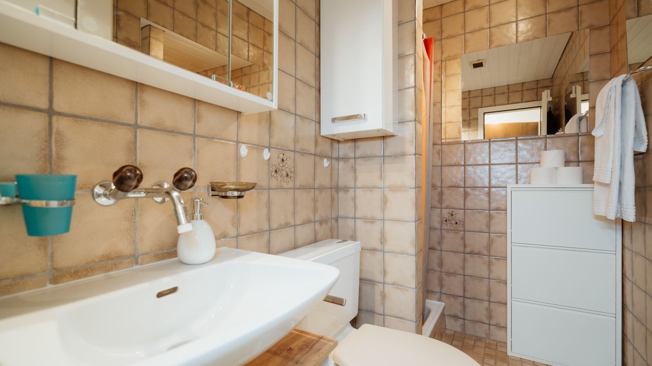 Photo of Bathroom in Mitloedi