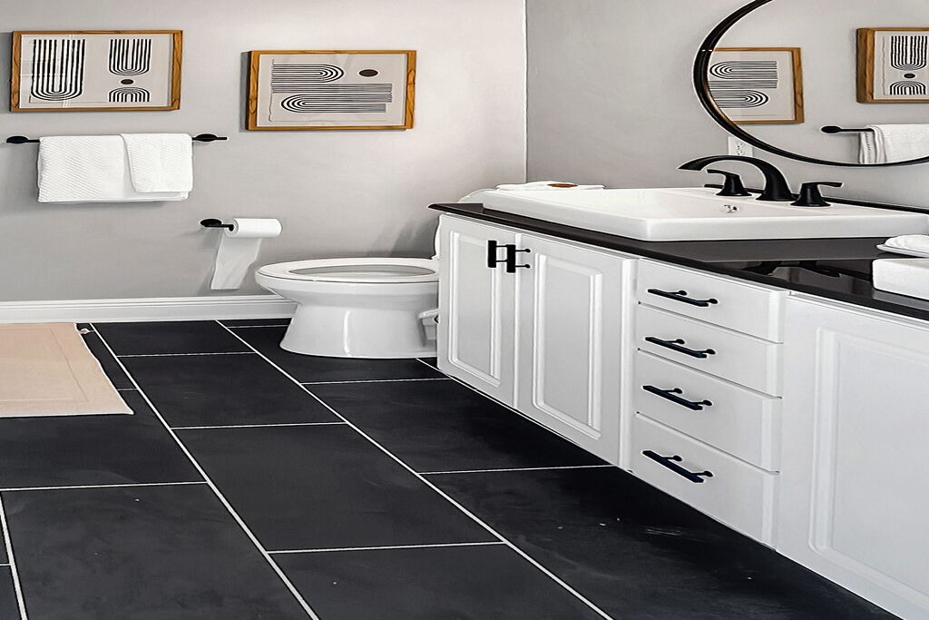Photo of Bathroom in Northport