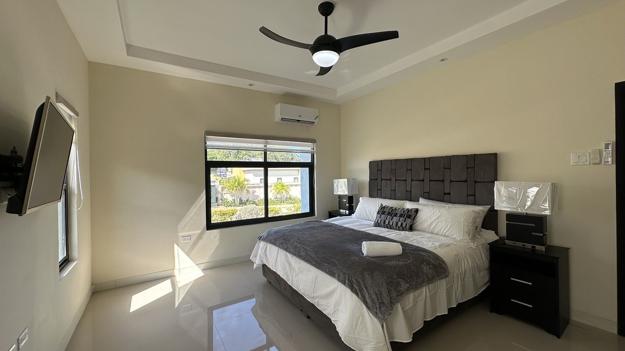 Photo of Bedroom in Ocho Rios