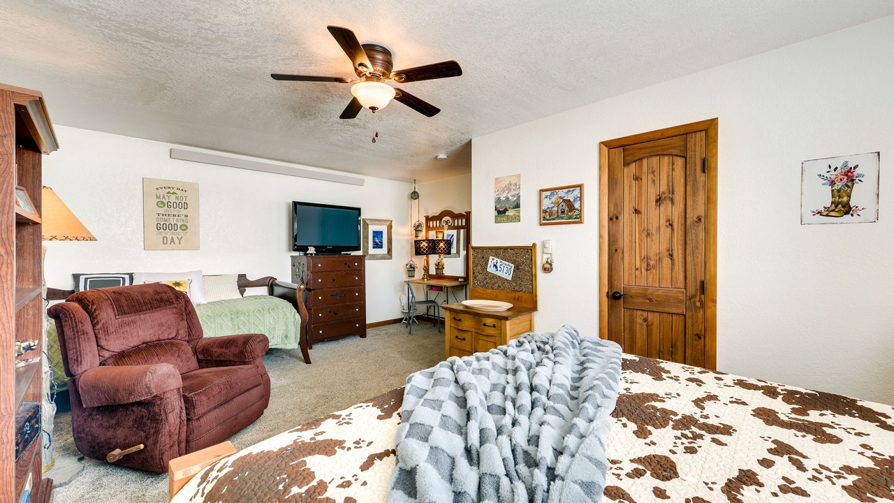 Photo of Bedroom in Thayne