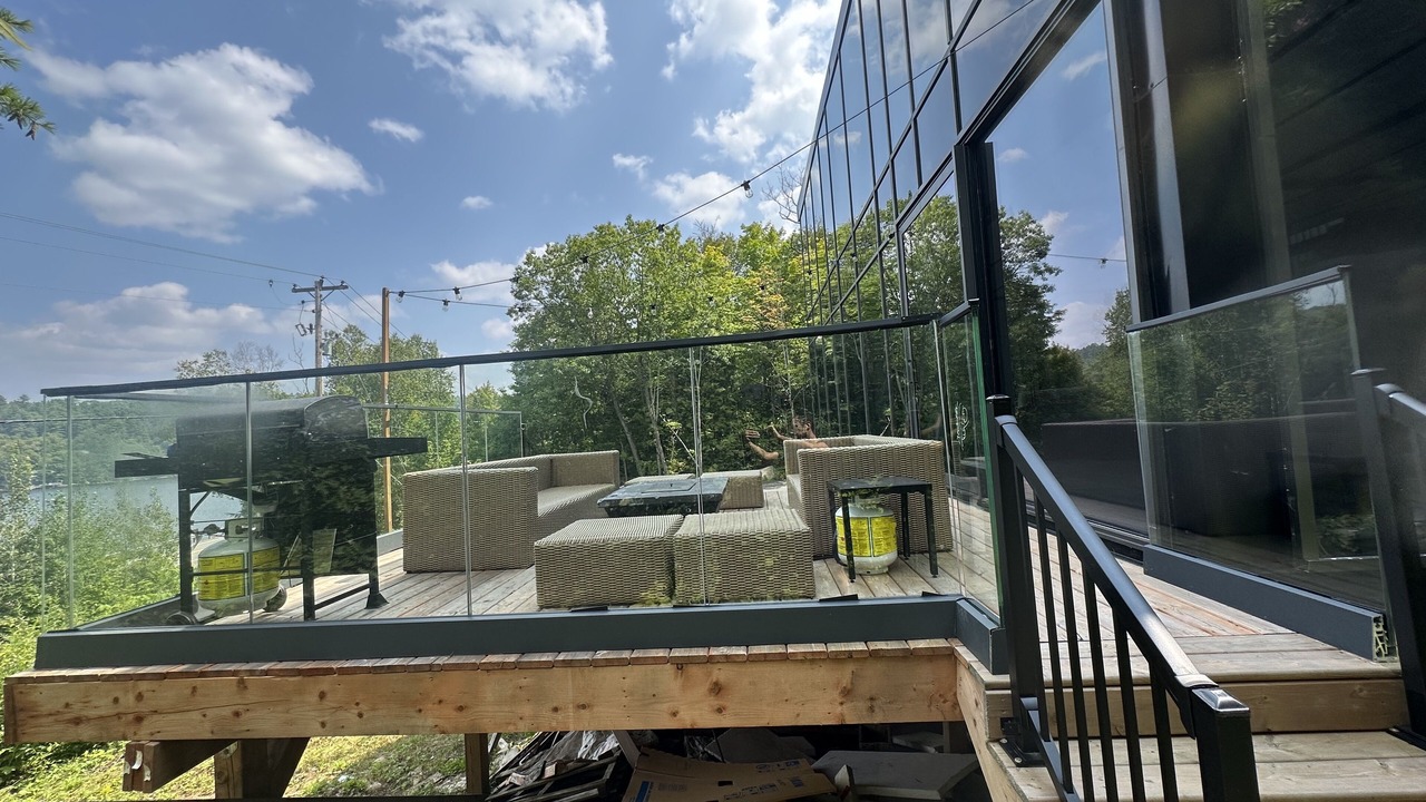 Photo of Patio Balcony in Algonquin Highlands
