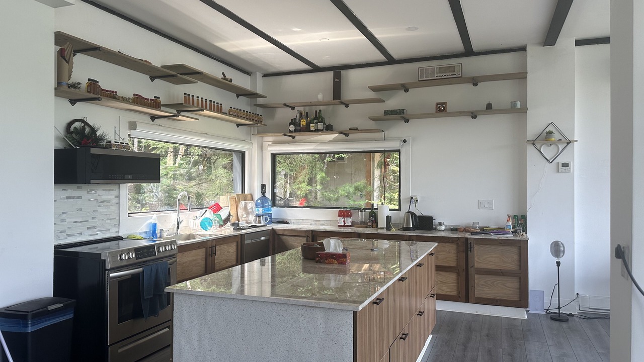 Photo of Kitchen in Algonquin Highlands