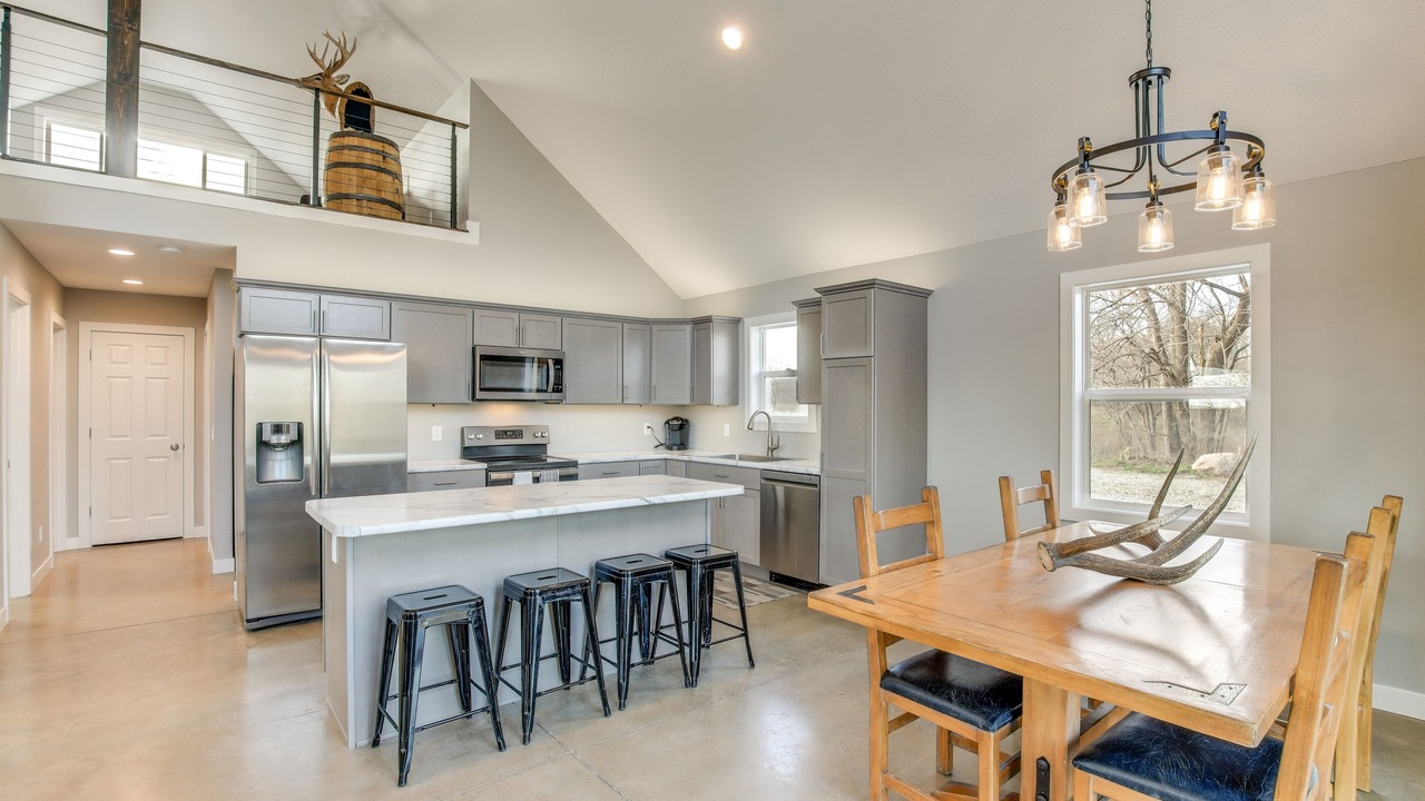 Photo of Kitchen in Highland Center