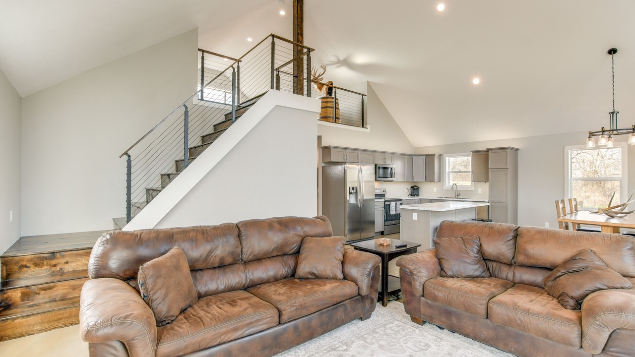 Photo of Livingroom in Highland Center