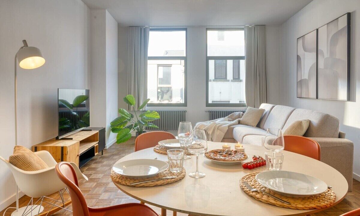Photo of Livingroom in University District