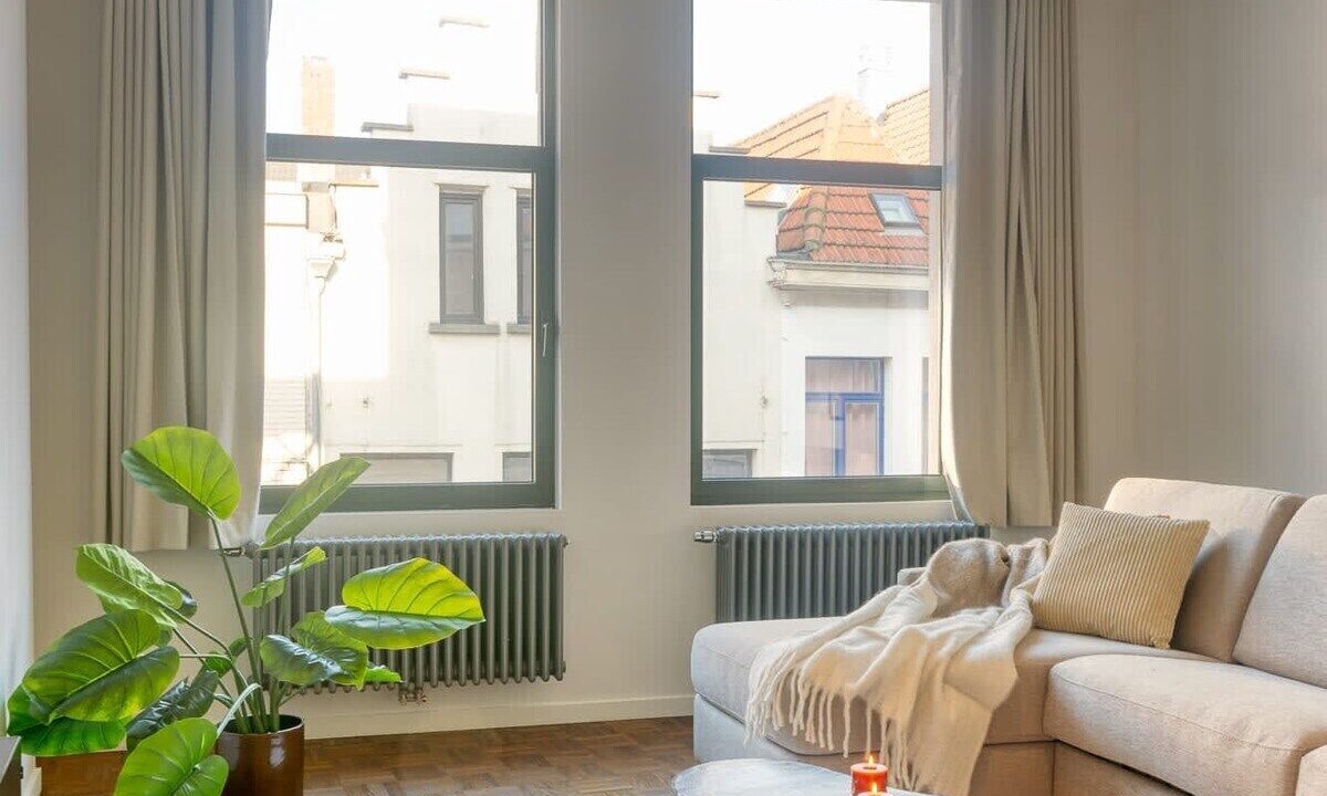 Photo of Livingroom in University District