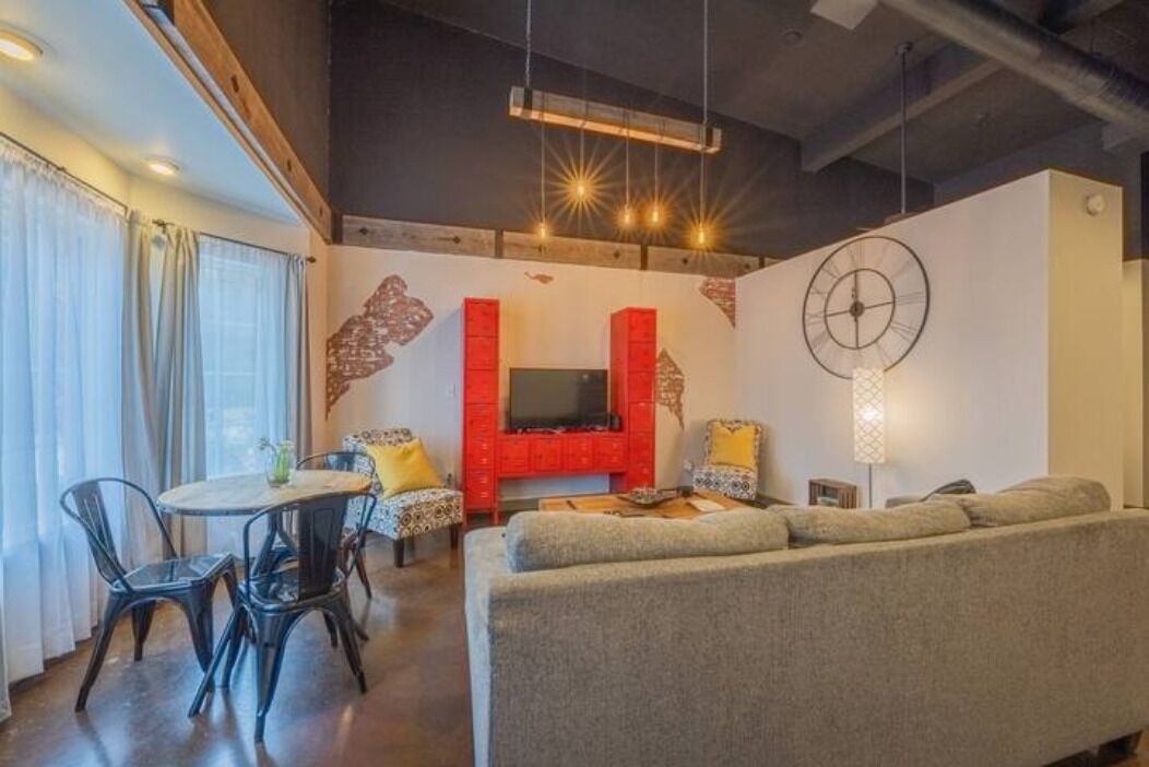 Photo of Livingroom in Demorest