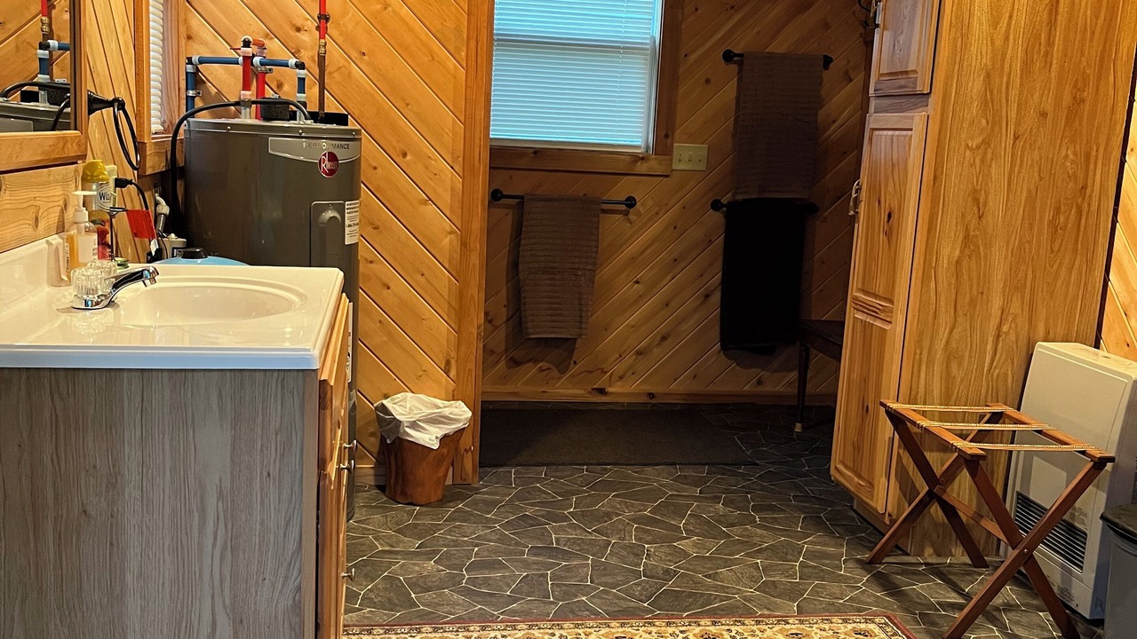 Photo of Bathroom in Rumely