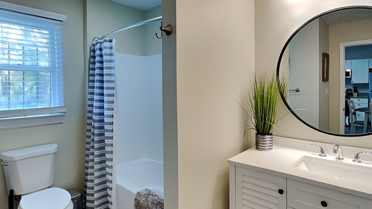 Photo of Bathroom in Metropolitan