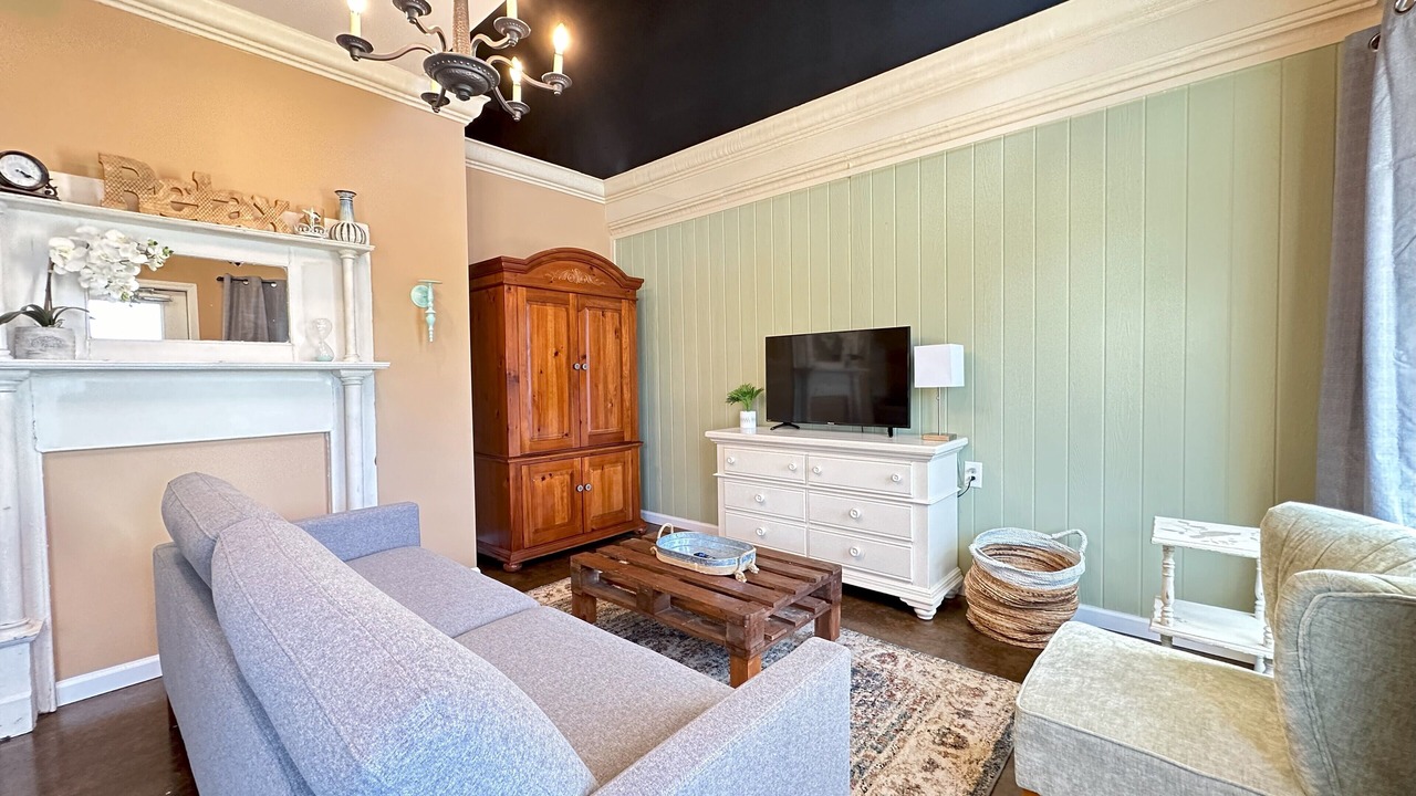 Photo of Livingroom in Demorest