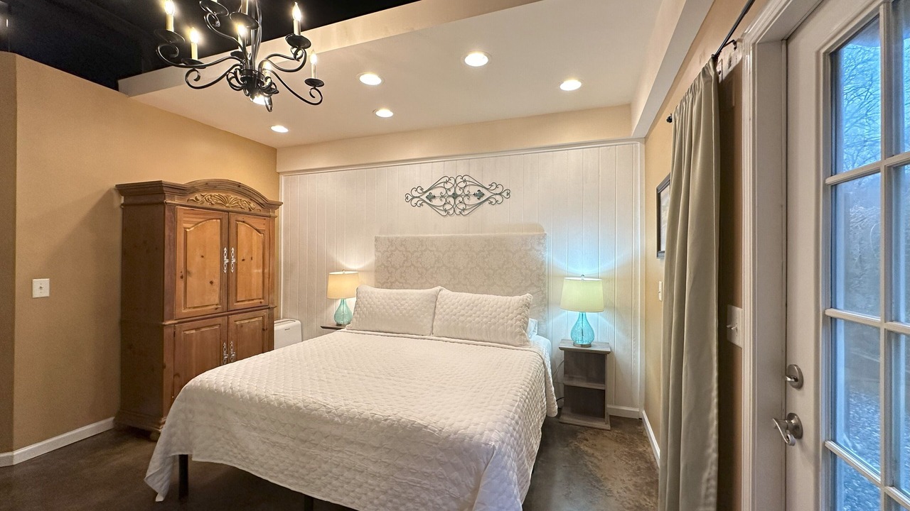 Photo of Bedroom in Demorest